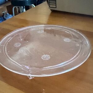 Elegant Pink Glass Cake Stand